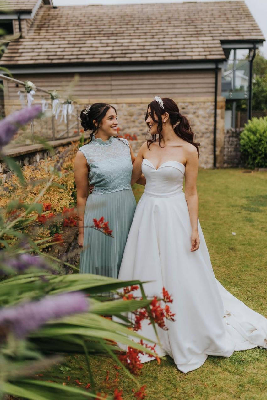 Amy Richard Hall Charlotte White Weddings 20 865537