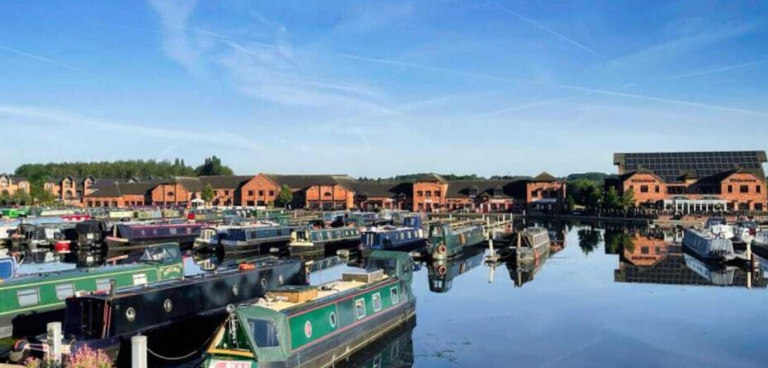 Bartonmarina Residentialmoorings Intro 1 366818
