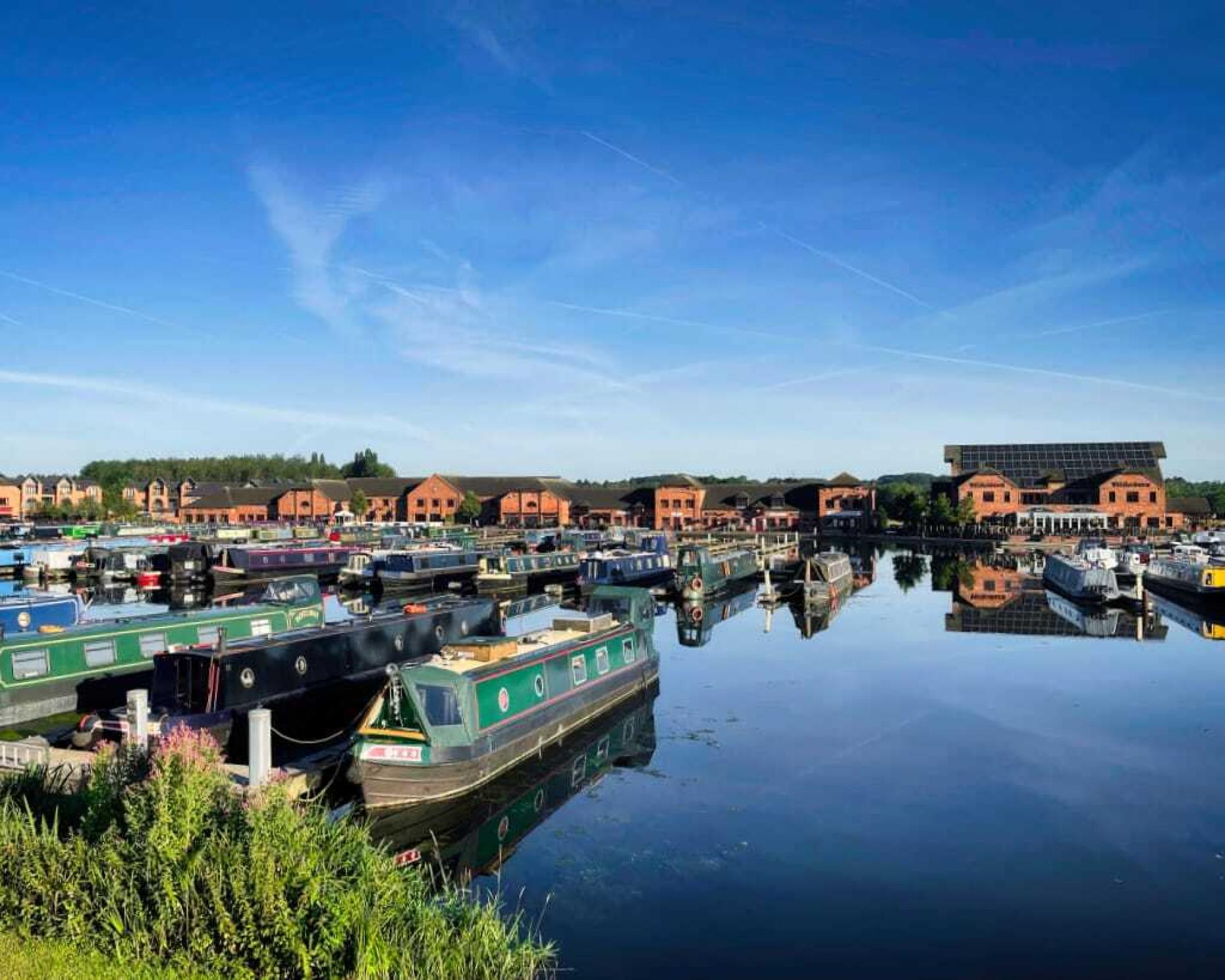 Bartonmarina Residentialmoorings Intro 248685