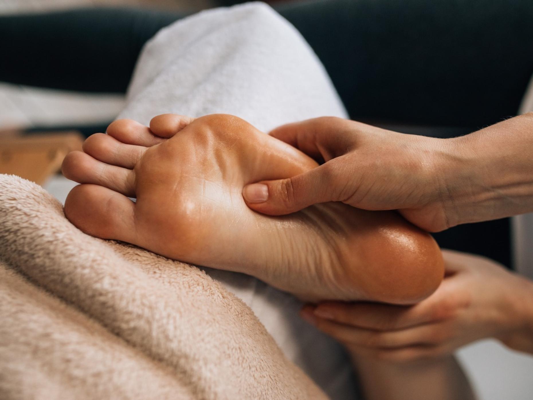 Foot Therapy 4 408567