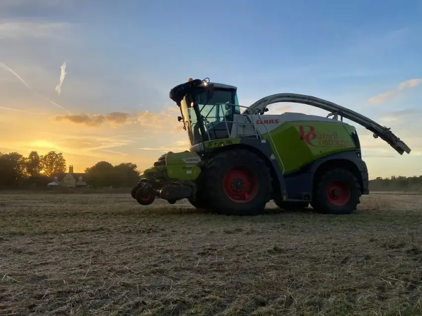 Foxholes Farm Tractors 944105