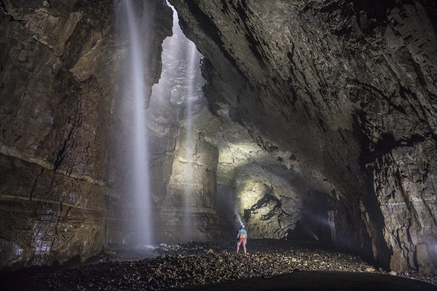 Gaping Gill Share 636363