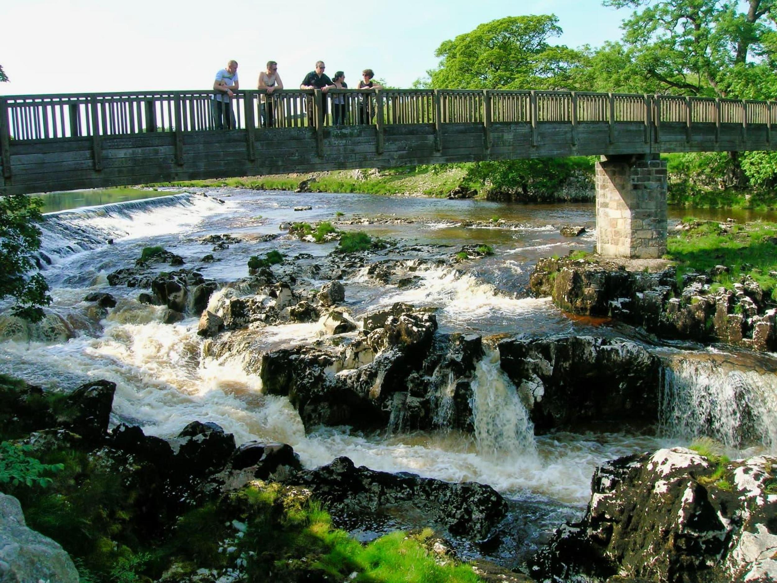 Linton Falls Geograph Org Uk 2465183 0 189305