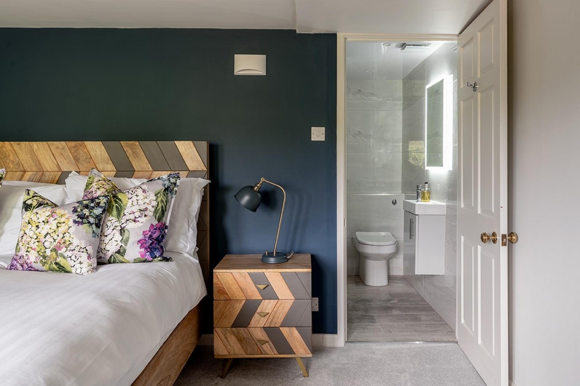 Lle La Lodge Bed3 05299 772449