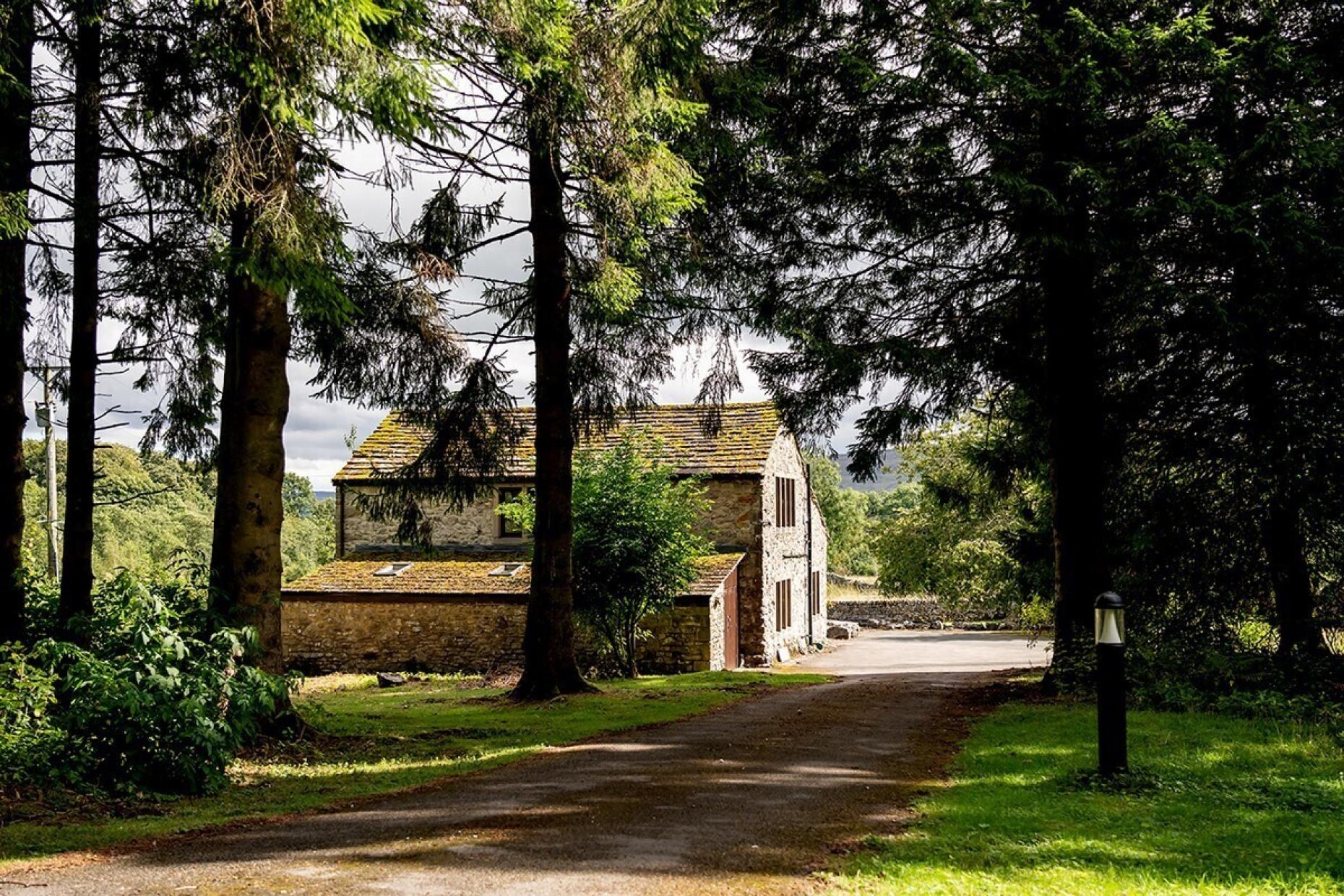 Lle La Lodge Ext 05390 281316
