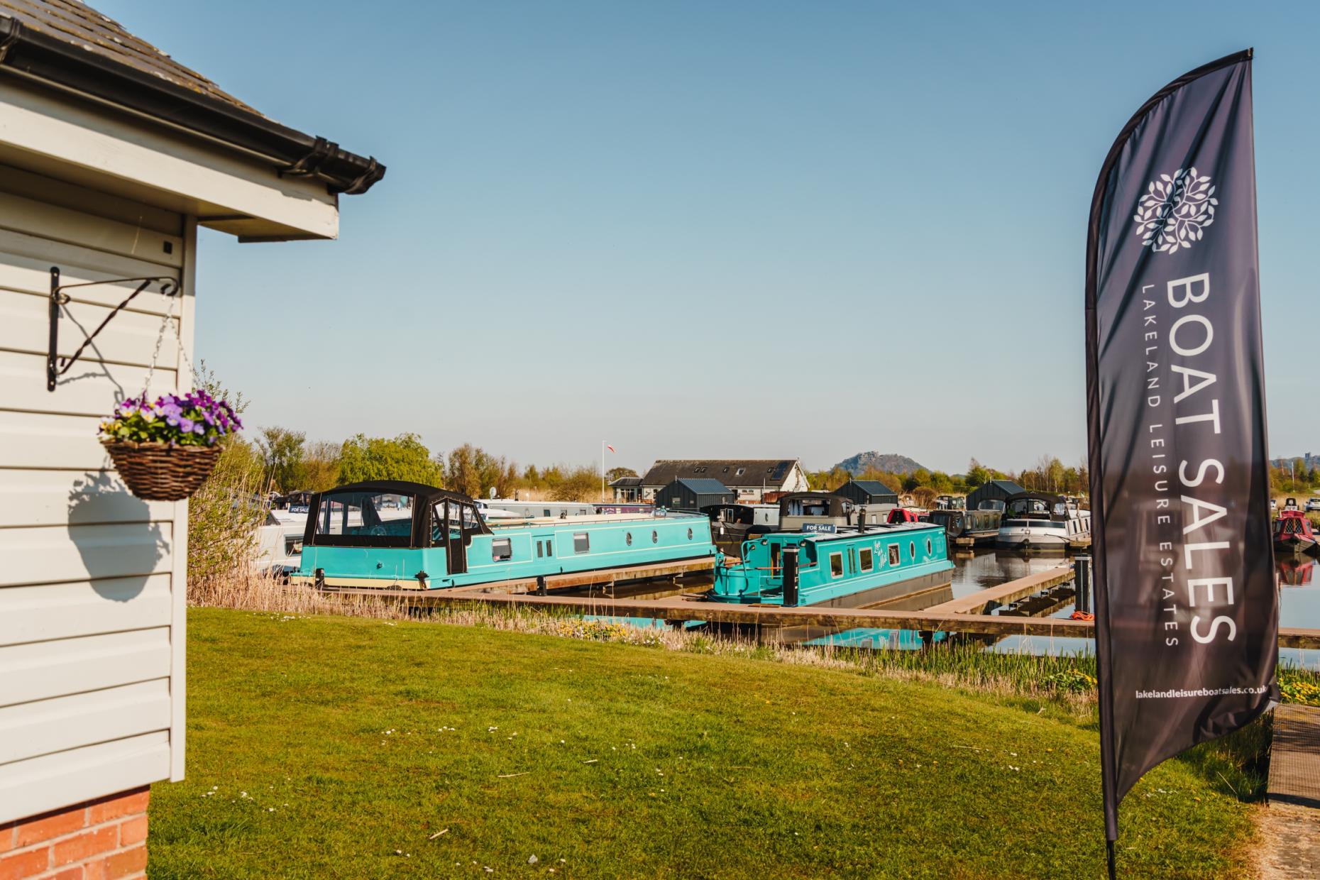 Lle Tm Boat Sales 00002 Lrj 1095586