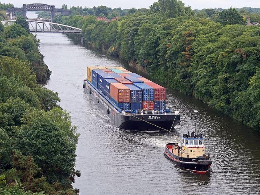 Manchester Ship Canal 481176