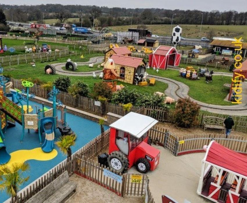 Old Macdonalds Farm Fun Park 944499