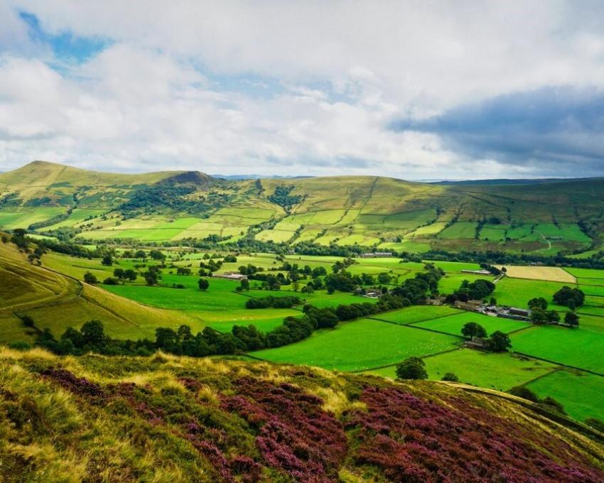 Peak District 406004