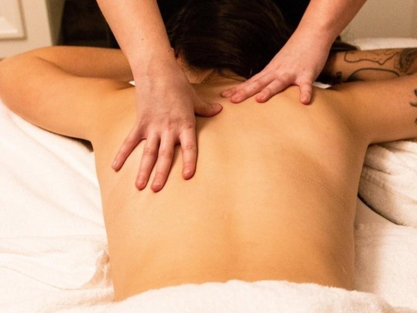 Swedish Massage 7 411744