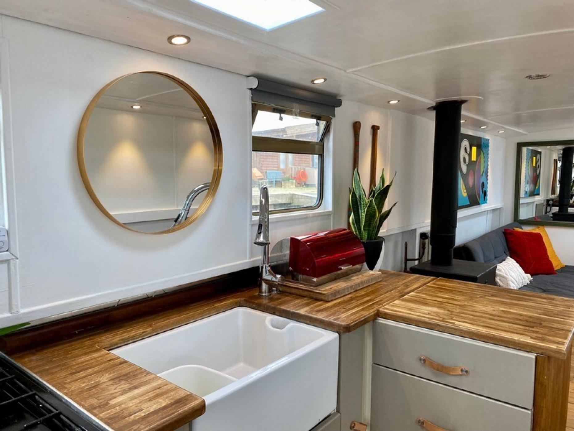 Thunderchild Galley 622529