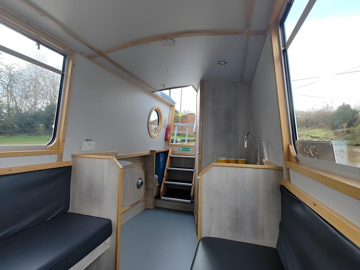 Boat Hire 15