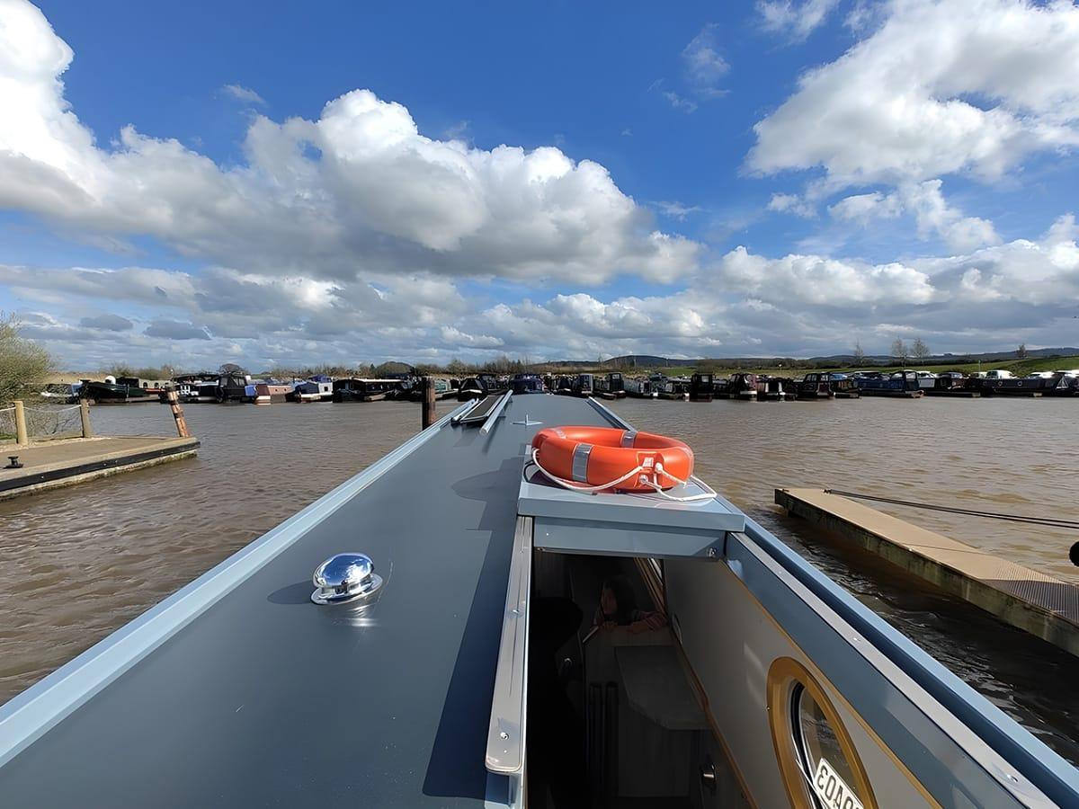 Boat Hire 18