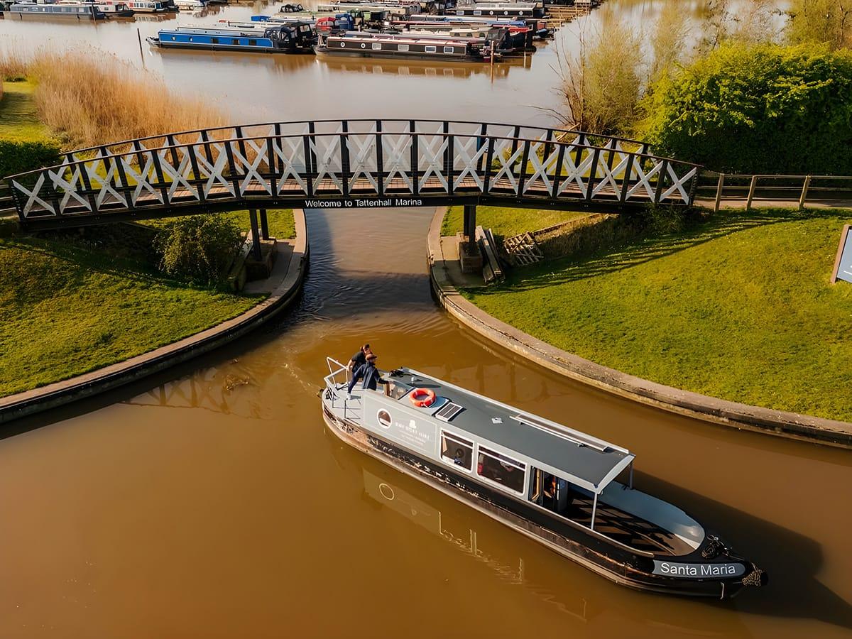 Boat Hire 2