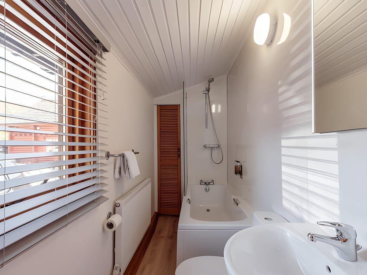 Longashes Lodges 27