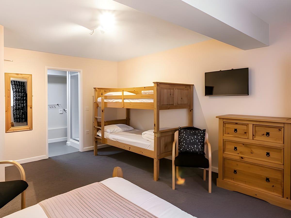 Roydon Hotel 27