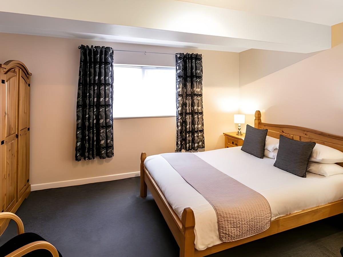 Roydon Hotel 29