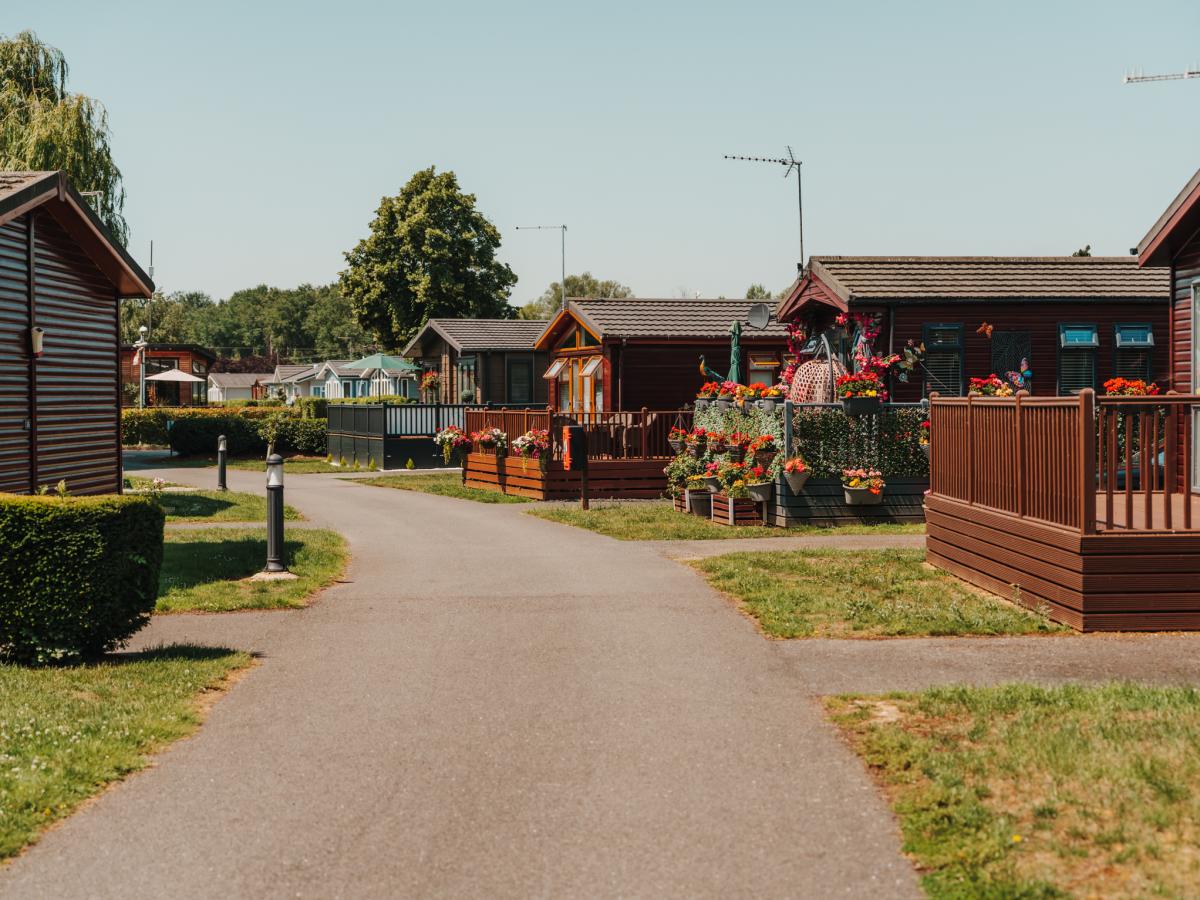 Roydon Marina 00050 Lrj
