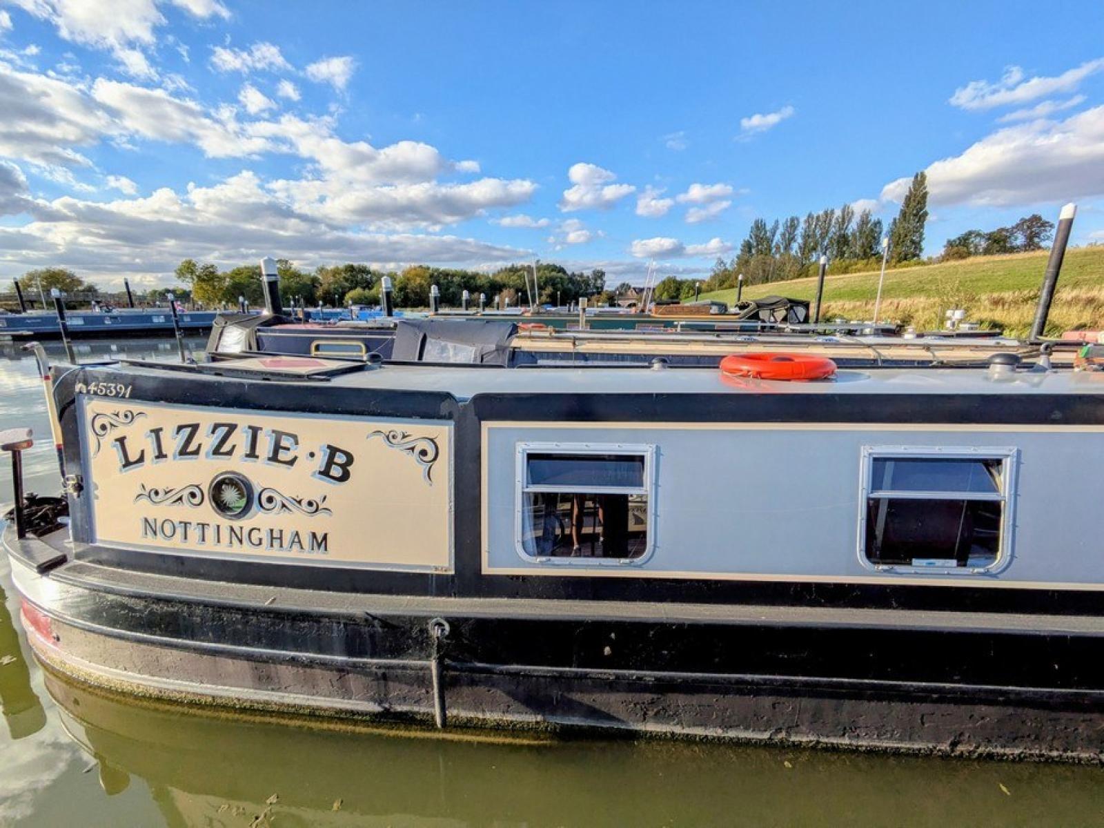 Lizzie B