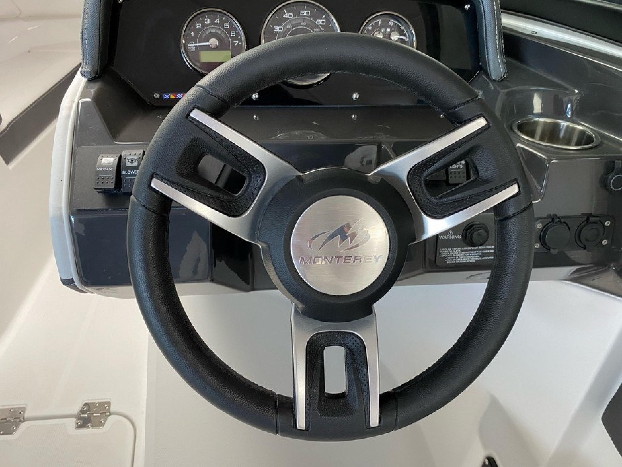 Monterey M20