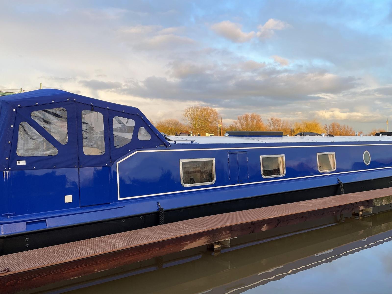 Brand New Oxford Blue Eurocruiser