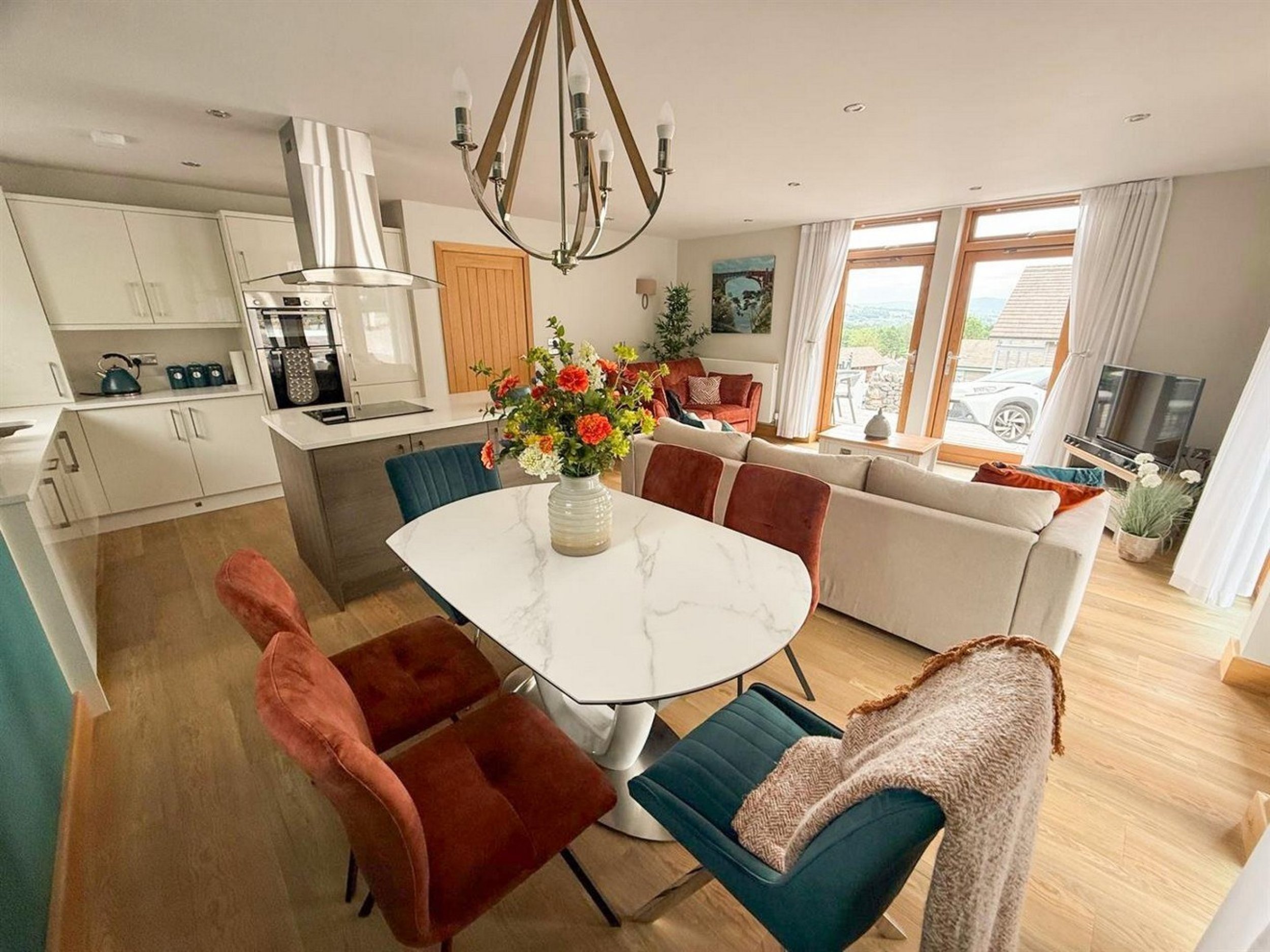 9 Thorpe View