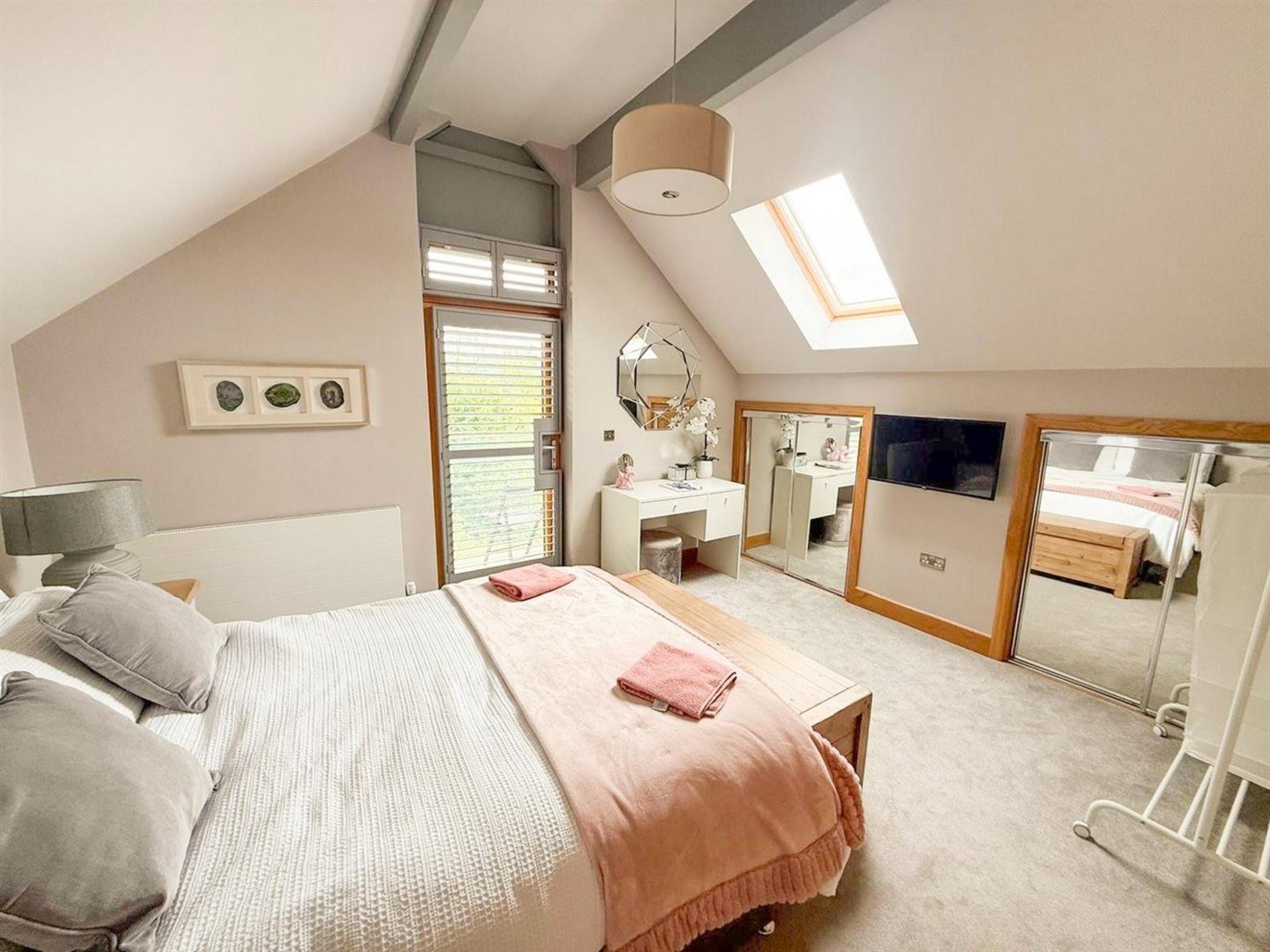 9 Thorpe View