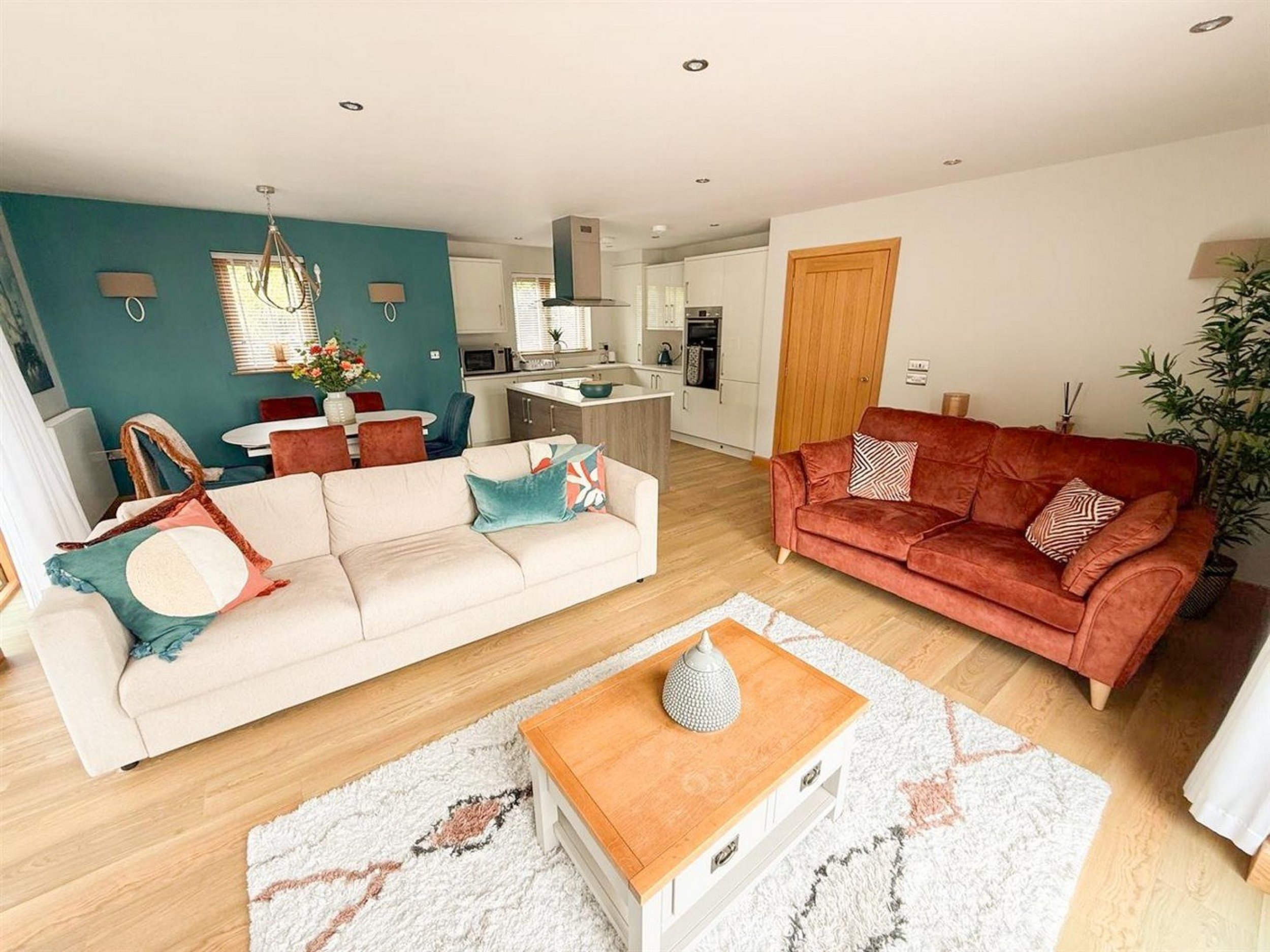 9 Thorpe View