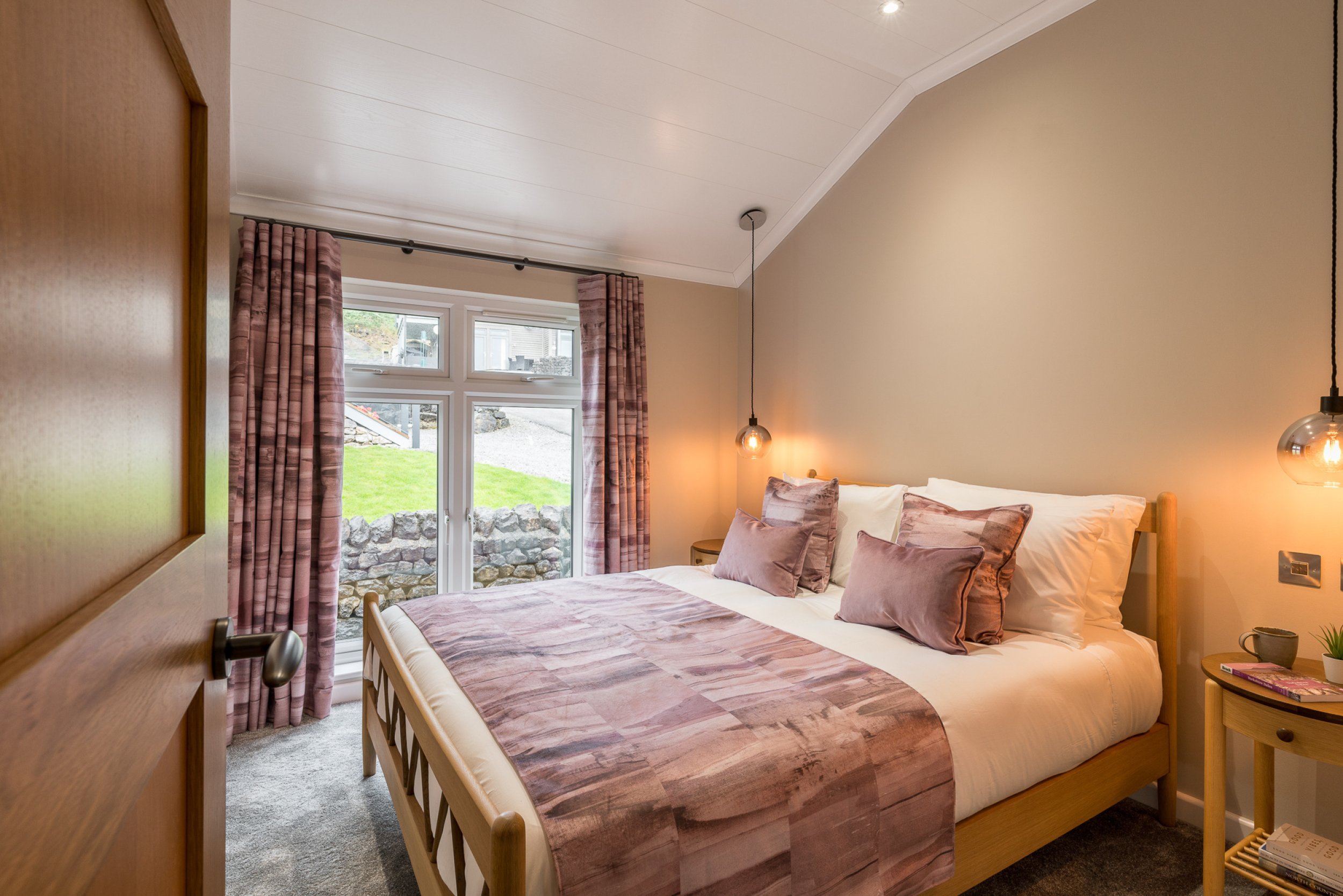4 Thorpe View