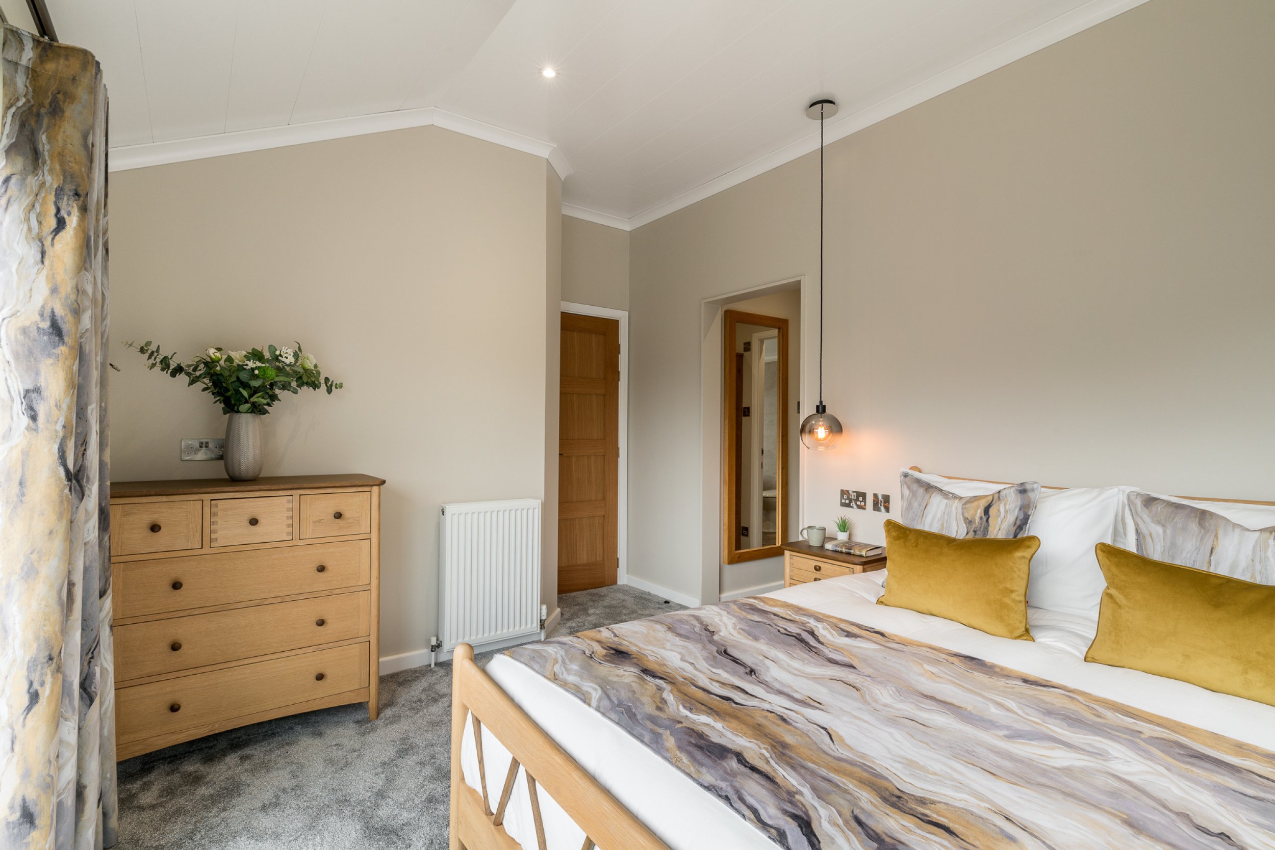 4 Thorpe View