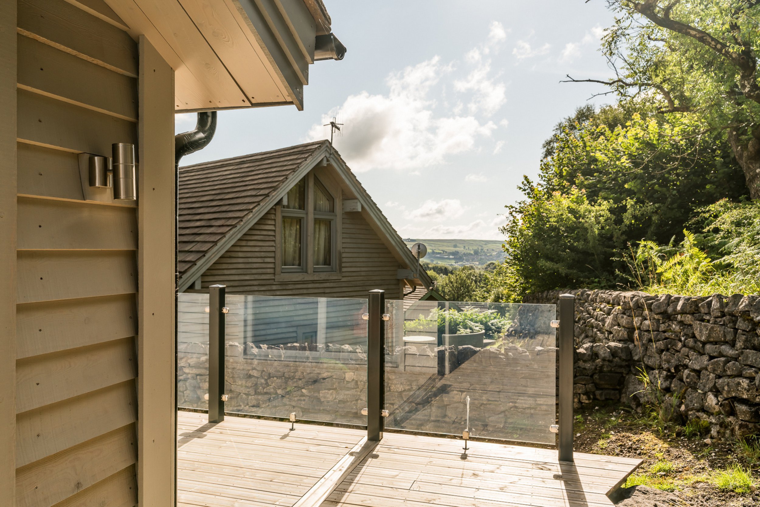 4 Thorpe View