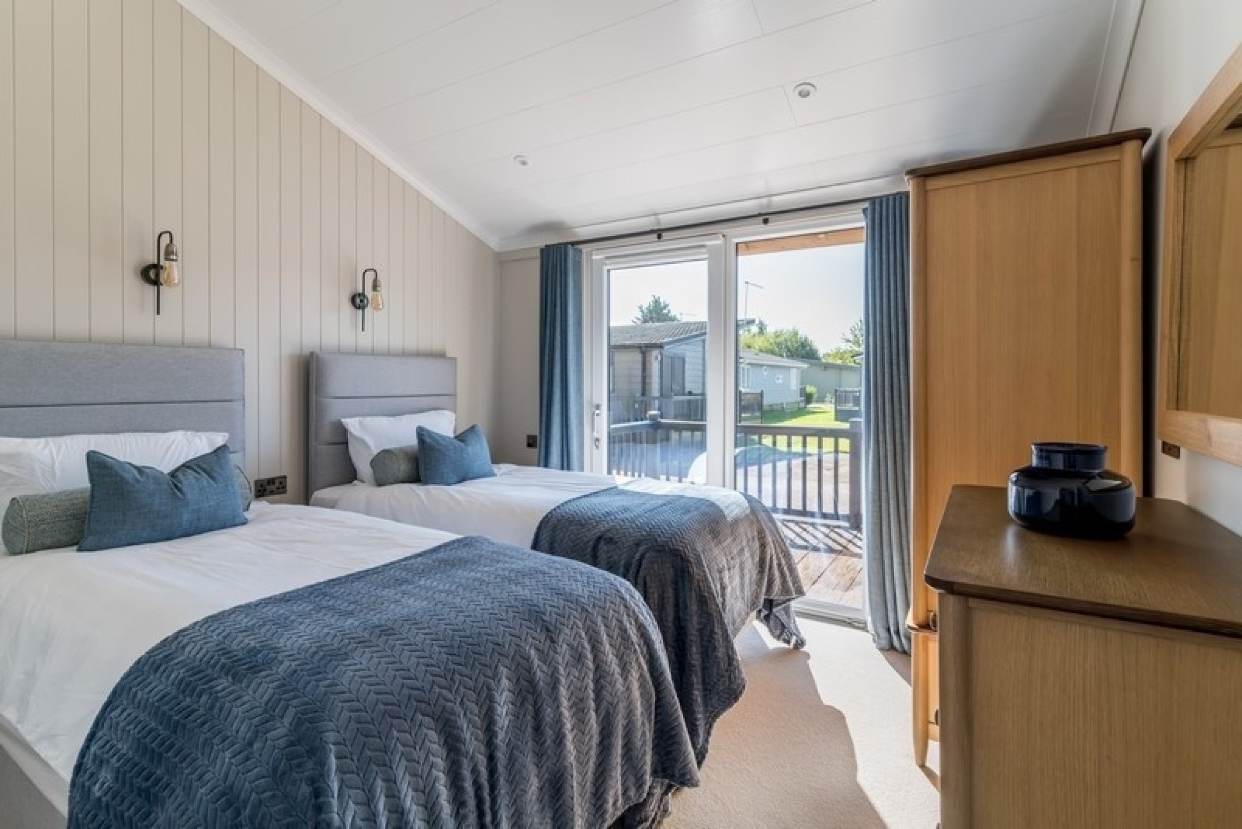 *UNDER OFFER* The Alaska Lodge