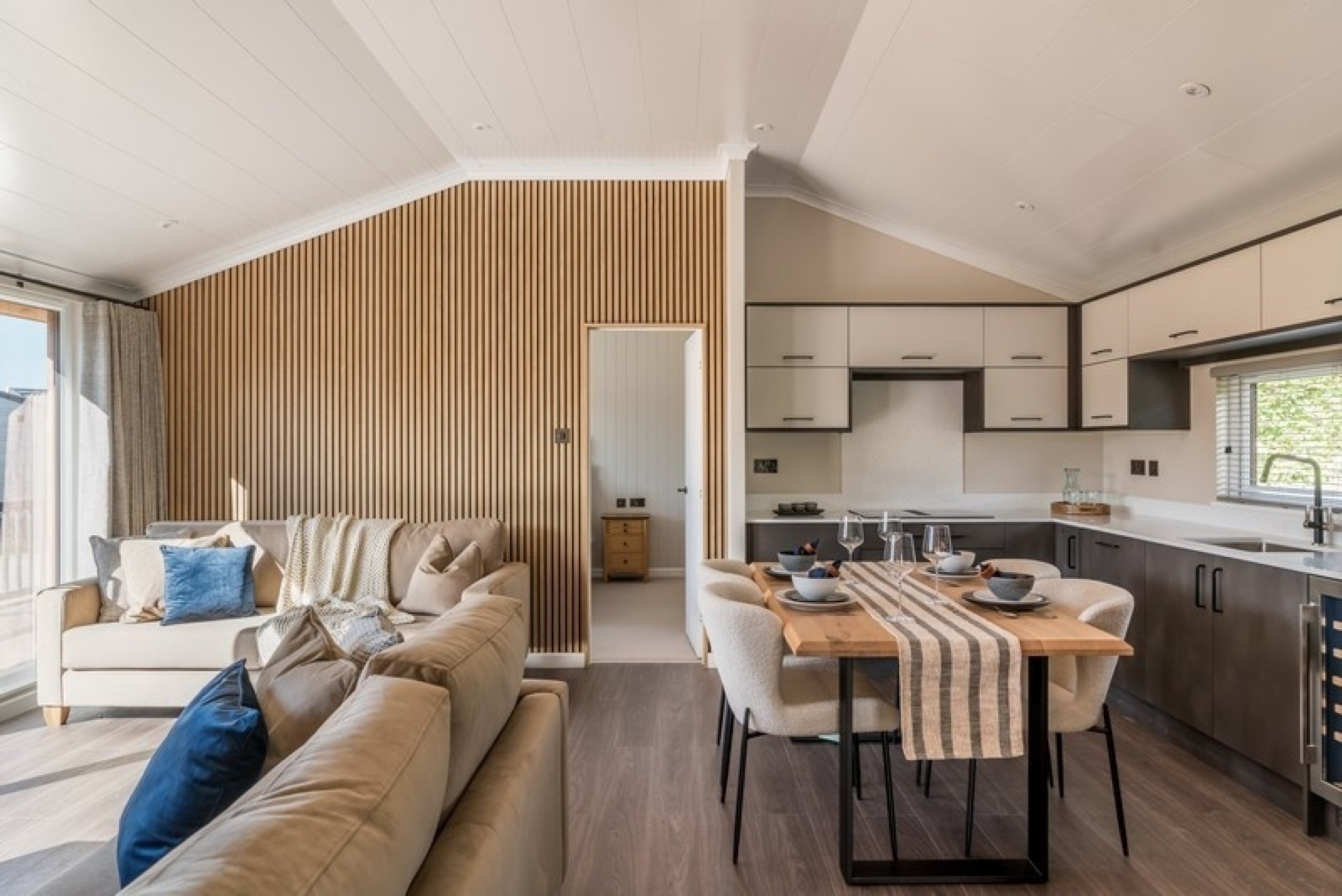 *UNDER OFFER* The Alaska Lodge